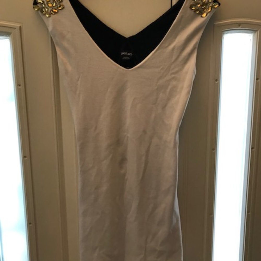 bebe White front Black back Cocktail dress Small